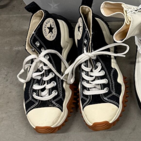 Converse Black and White Run Star Motion Platform Sneakers - Picture 1 of 5